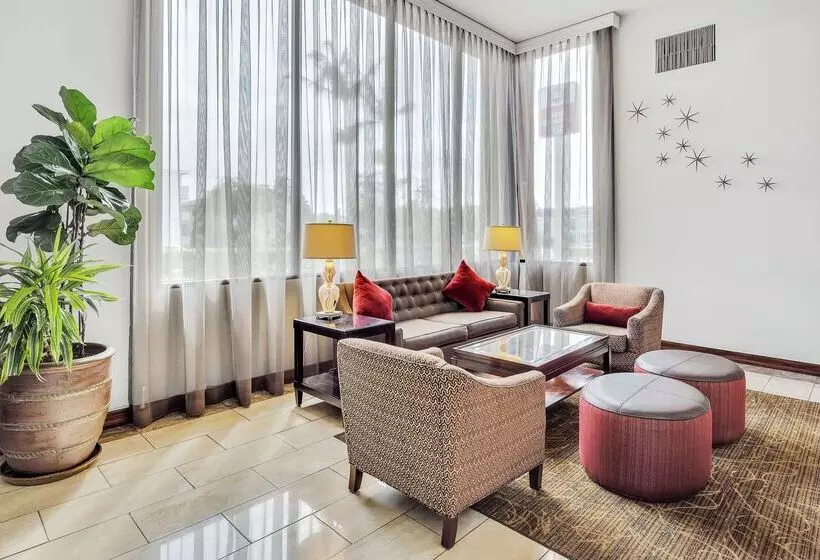 ホテル Best Western Plus Redondo Beach Inn