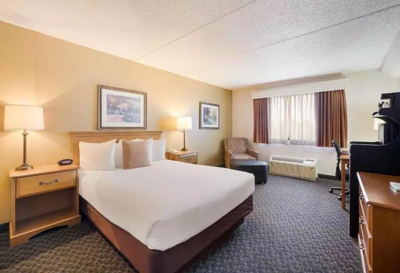 호텔 Best Western Riverfront Inn