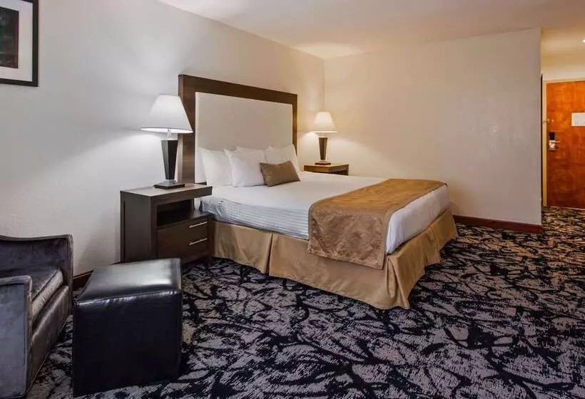 فندق Best Western West Greenwich Inn