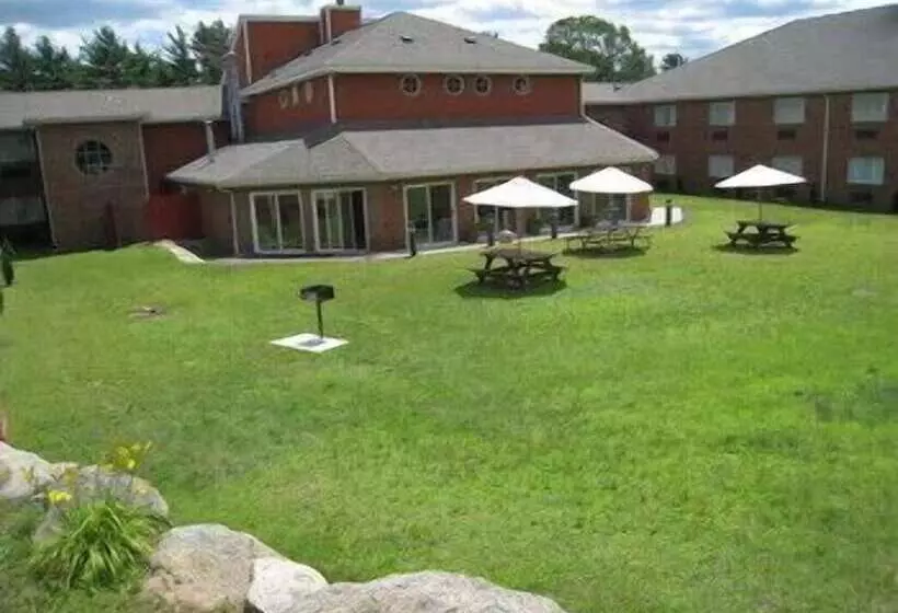 فندق Best Western West Greenwich Inn