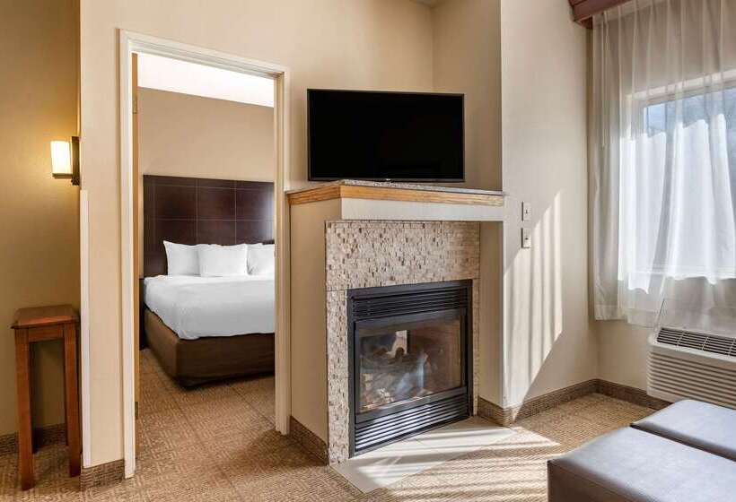 酒店 Comfort Inn & Suites