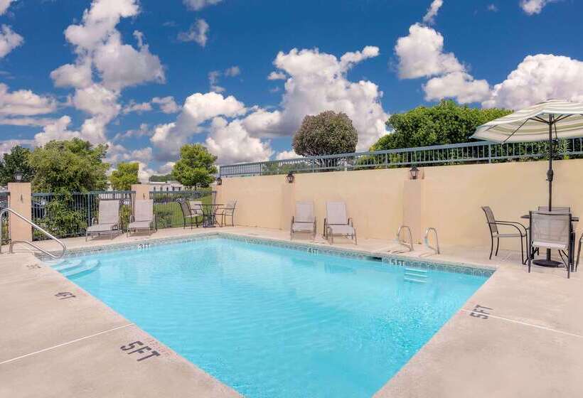 فندق Days Inn By Wyndham Macon I475