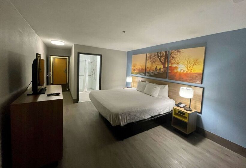 Hotel Days Inn By Wyndham Shawnee