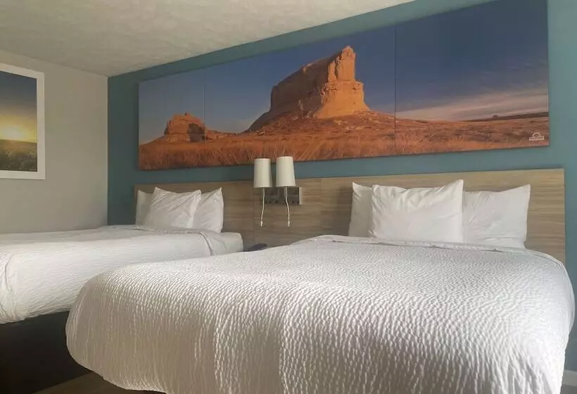 호텔 Days Inn By Wyndham Warrensburg