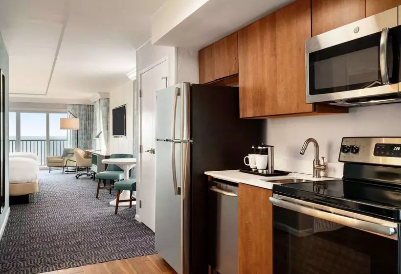 Отель Doubletree By Hilton Ocean City Oceanfront
