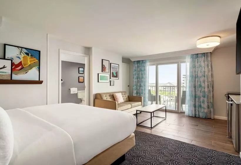 Отель Doubletree By Hilton Ocean City Oceanfront