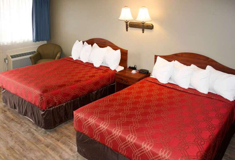 Отель Econo Lodge Salina Scenic Route 89 & I 70