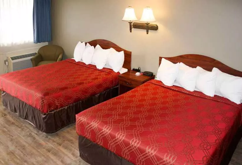 Отель Econo Lodge Salina Scenic Route 89 & I 70