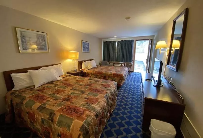 فندق Economy Lodge 682 Main St Sturbridge