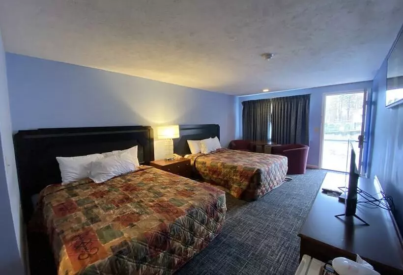 فندق Economy Lodge 682 Main St Sturbridge