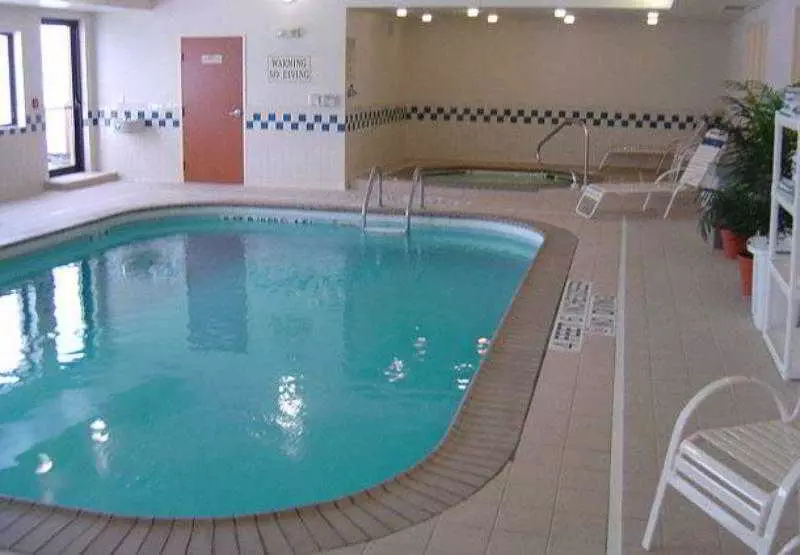 هتل Fairfield Inn Muncie