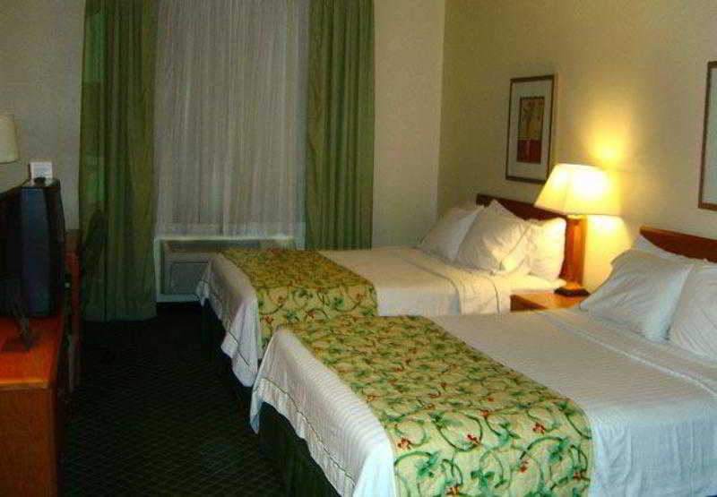 فندق Fairfield Inn Muncie