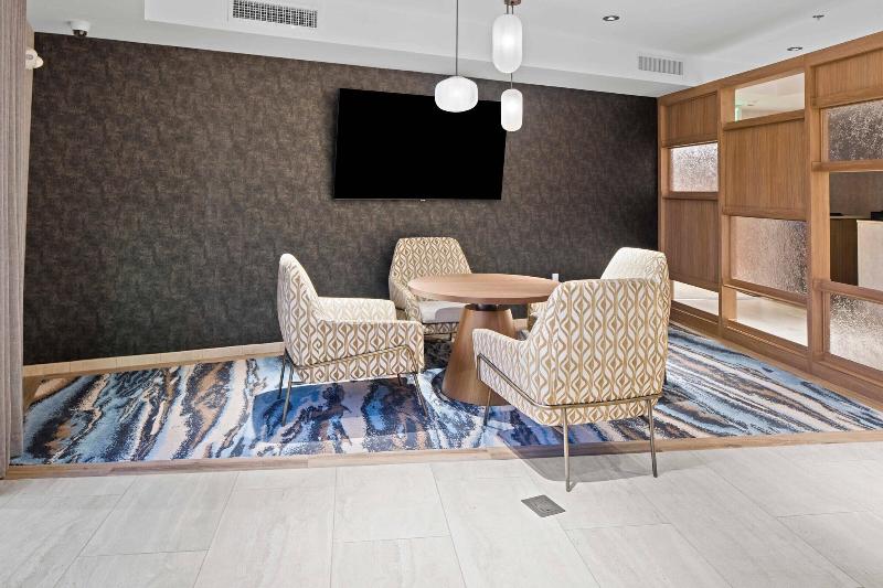 فندق Fairfield Inn & Suites By Marriott San Diego Pacific Beach