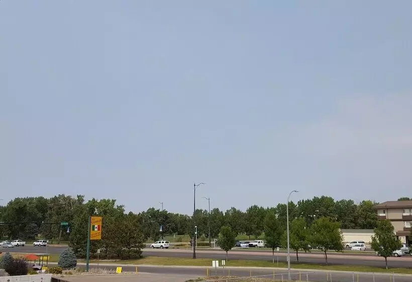 호텔 Knights Inn Lethbridge