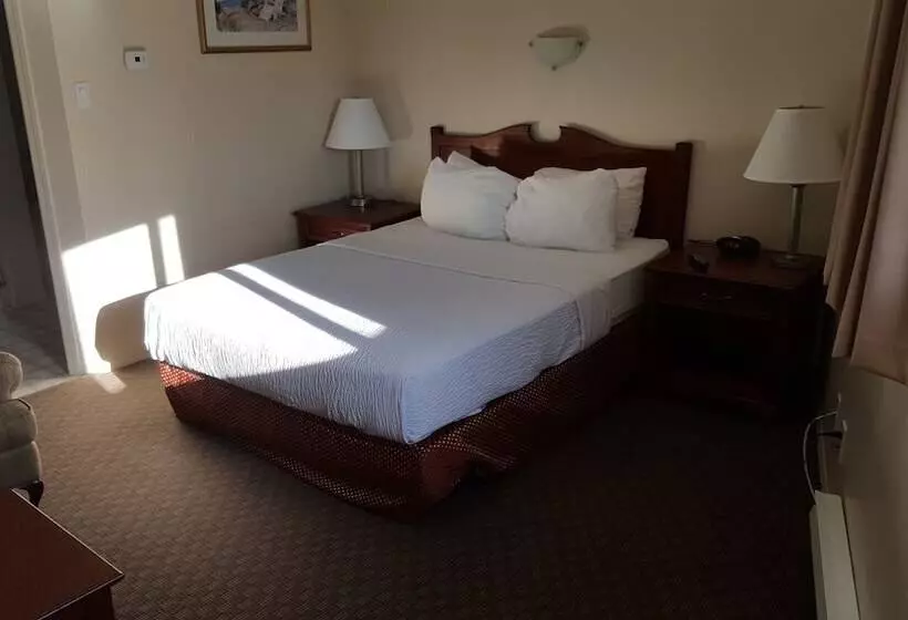 호텔 Knights Inn Lethbridge