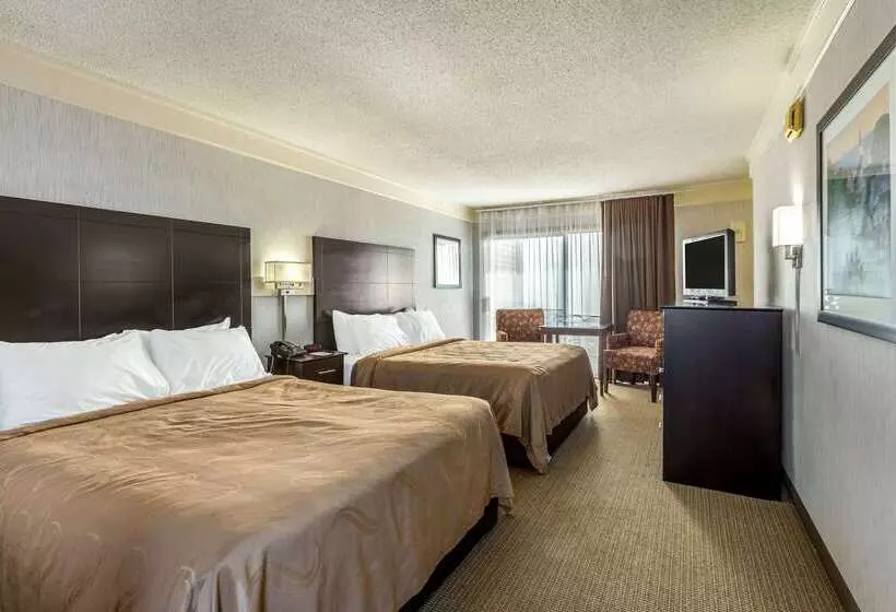 酒店 Quality Inn Lakefront