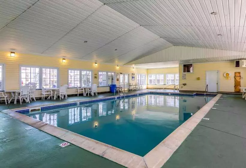 酒店 Quality Inn Lakefront