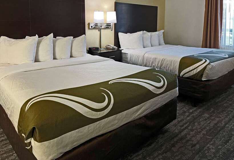 فندق Quality Inn