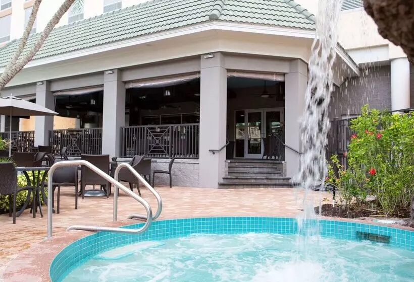 בית מלון כפרי Rosen Plaza