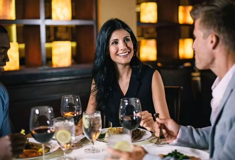 בית מלון כפרי Rosen Plaza