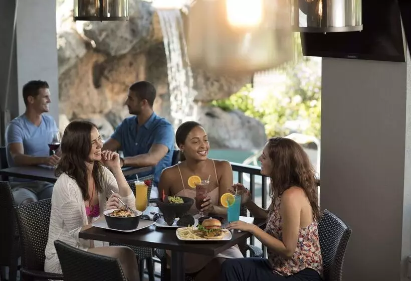 בית מלון כפרי Rosen Plaza