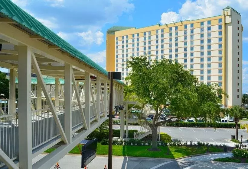 בית מלון כפרי Rosen Plaza