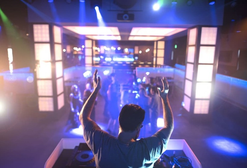 فندق Rosen Plaza