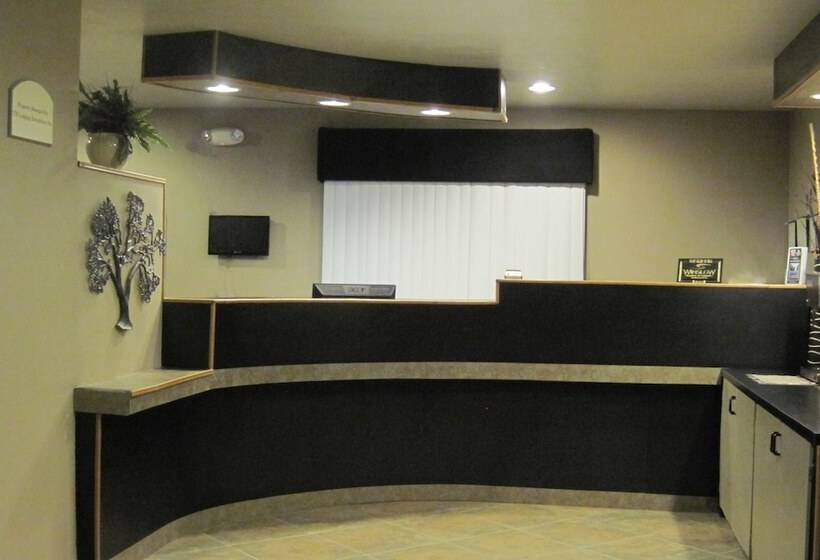 בית מלון כפרי Travelodge By Wyndham Winslow