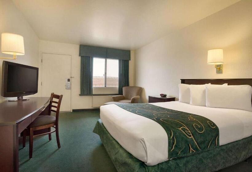 בית מלון כפרי Travelodge By Wyndham Winslow