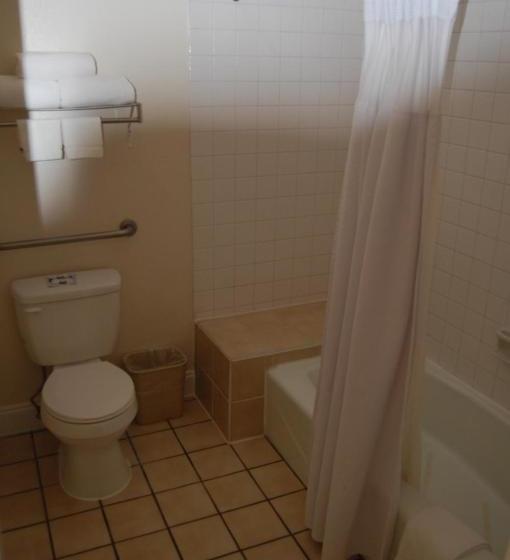 هتل Western Inn Lakewood