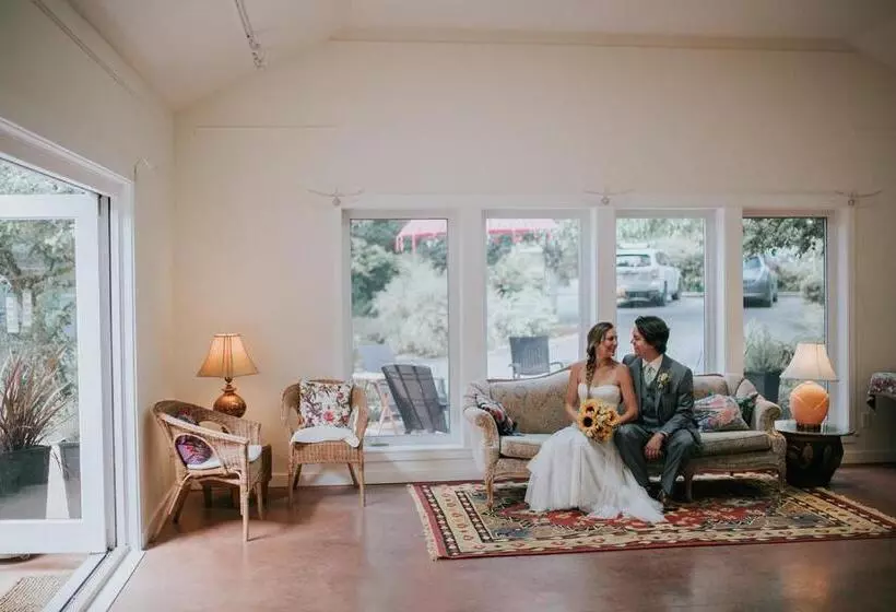 ホテル Wisteria Guest House