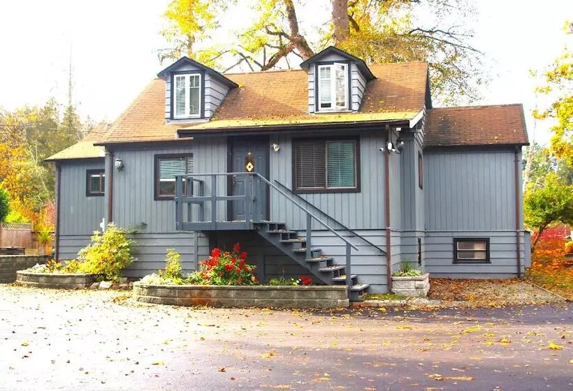 Riverside Resort & Rv Park