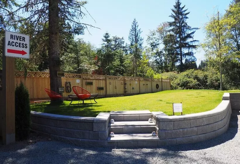 Riverside Resort & Rv Park