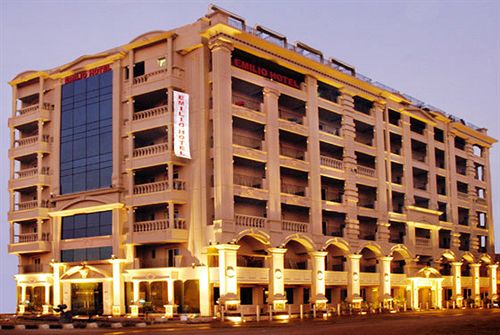 Emilio Hotel Luxor