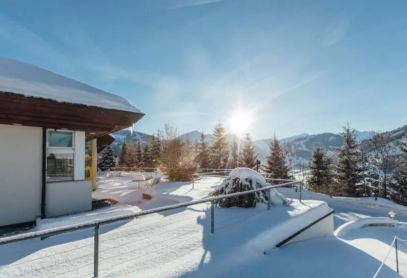 Отель Budget Rooms Gstaad