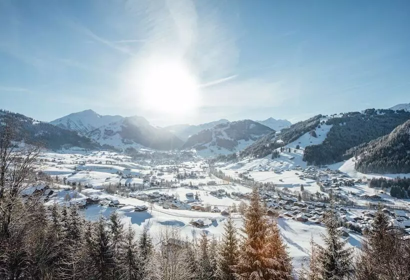 Отель Budget Rooms Gstaad