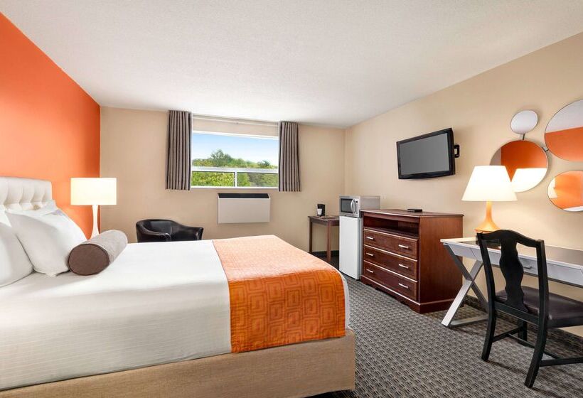 فندق Howard Johnson By Wyndham Gravenhurst