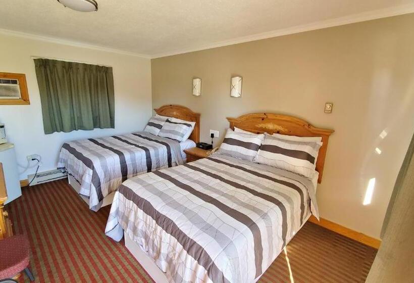 בית מלון כפרי Knights Inn Colonial Fireside Inn