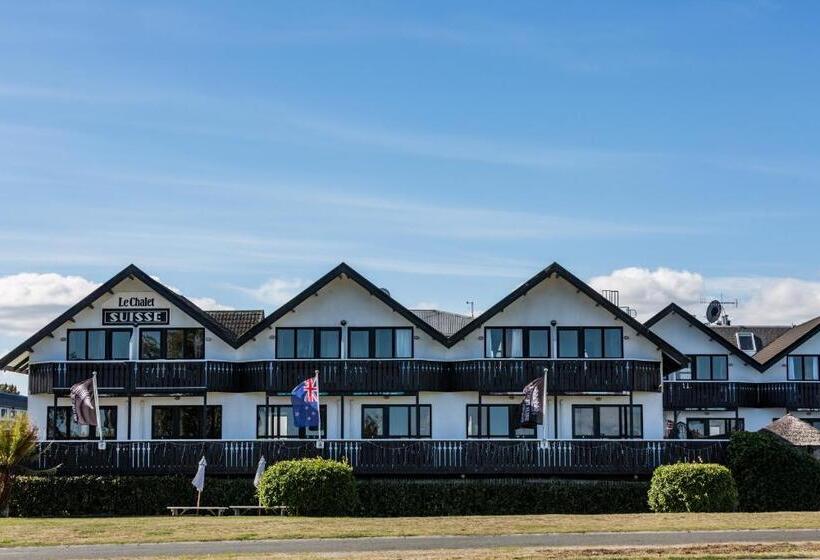 Le Chalet Suisse Motel Taupo