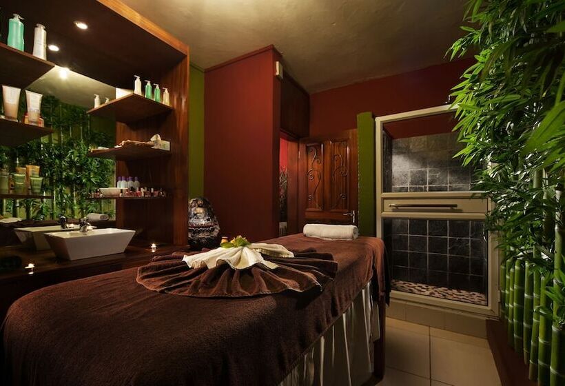 אתר נופש Residence Le Palmiste