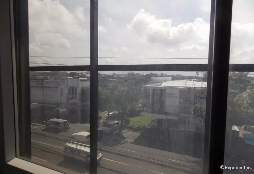 L Fisher Hotel Bacolod