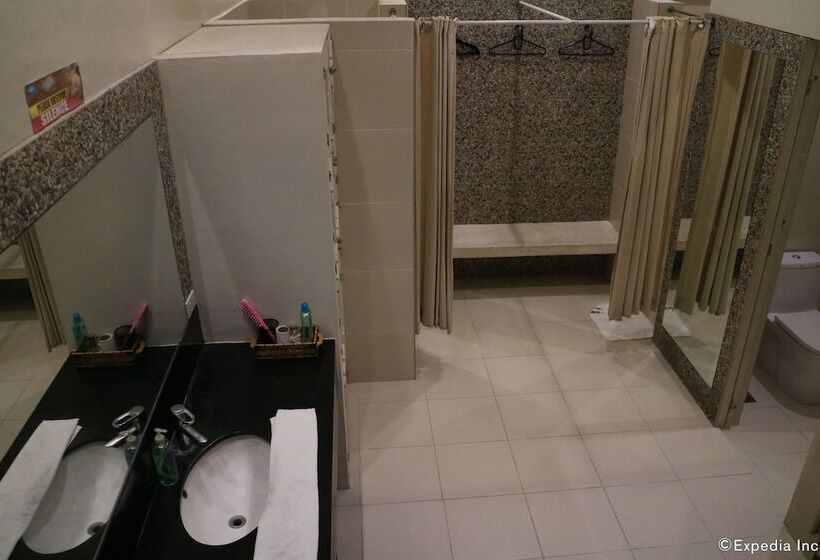 L Fisher Hotel Bacolod