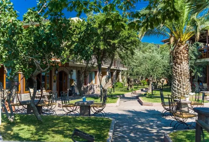 Отель Assos Eden Beach