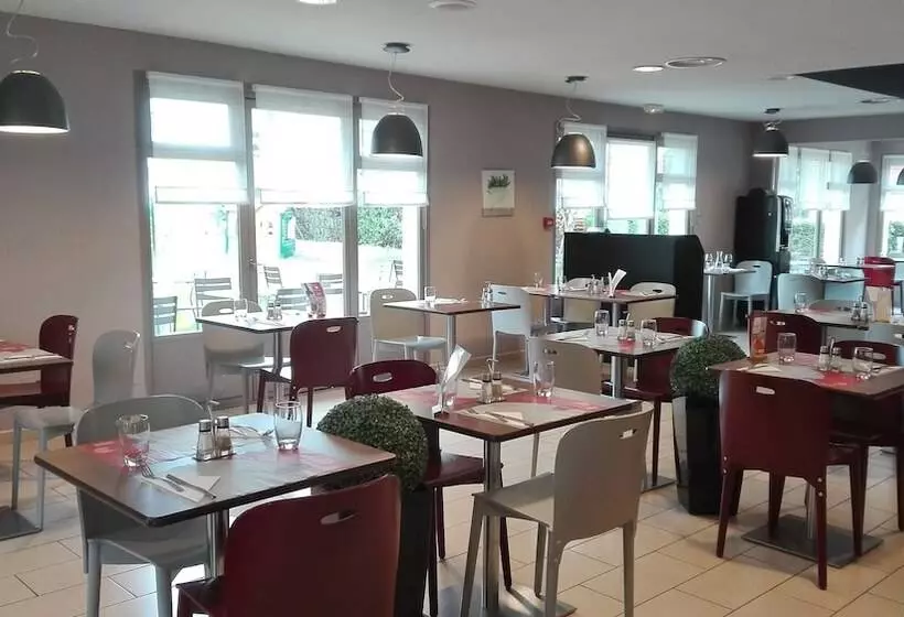 فندق Campanile Clermont Ferrand Sud Issoire