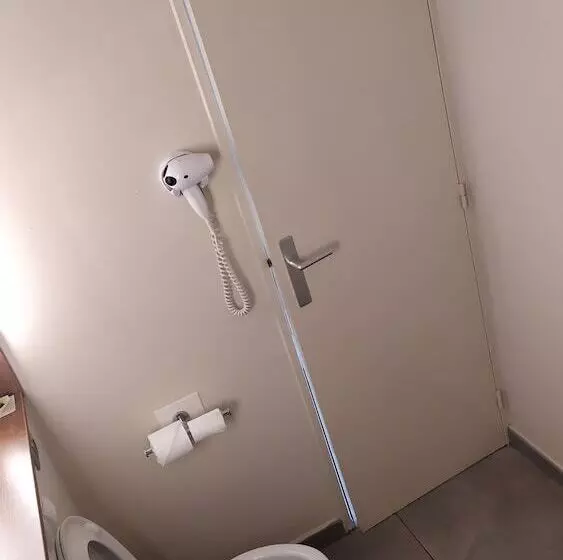 فندق Campanile Clermont Ferrand Sud Issoire