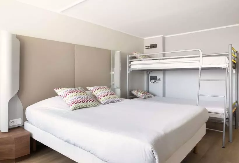 Отель Campanile Dole