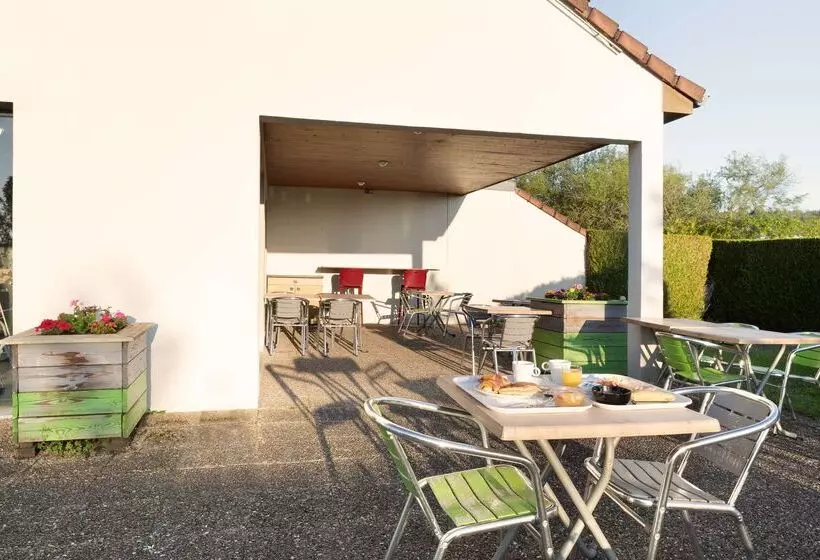 Отель Campanile Dole