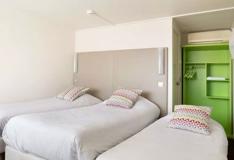 Отель Campanile Dole