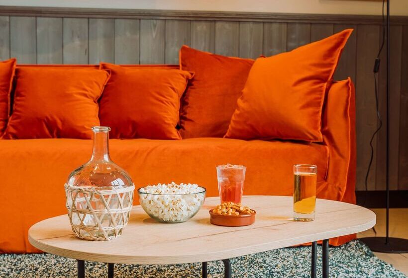 Hotel Campanile Metz Jouy Aux Arches