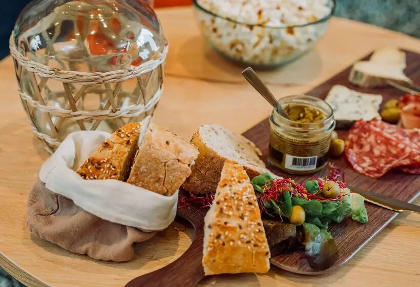 ホテル Campanile Metz   Jouy Aux Arches